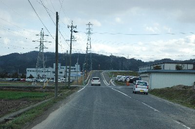 その先を登って