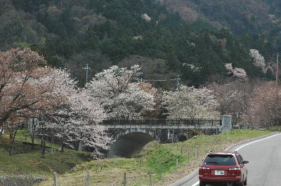 霞間ヶ渓